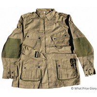 A detailed shot of the Reinforced US M42 Paratrooper Jacket reproduction